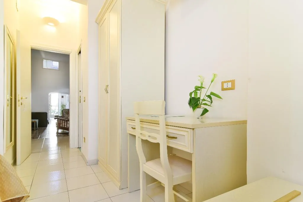 TRIPLE STANDARD Room, Albergo Atlantic Ischia, Naples