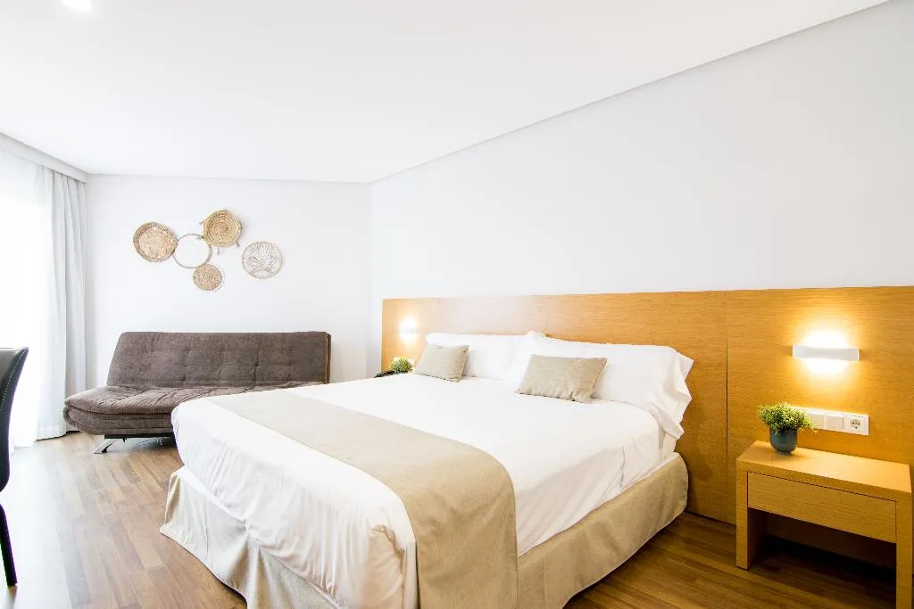 DOUBLE LUXURY Room, Cullera Holiday, Costa Blanca