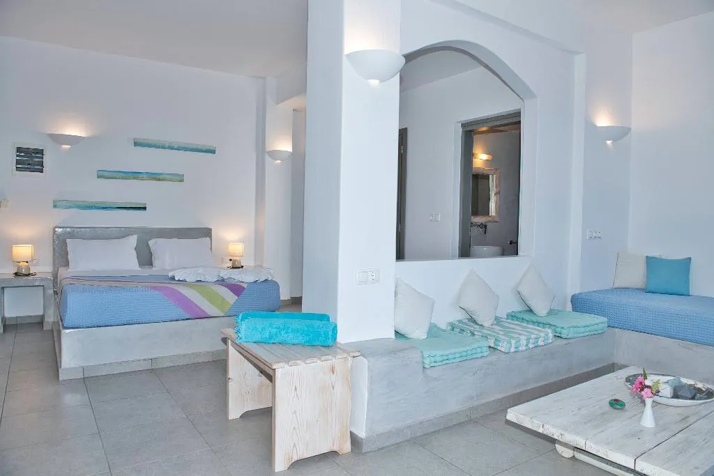 Double or Twin EXECUTIVE Room, The Last Sunbeam, Santorini