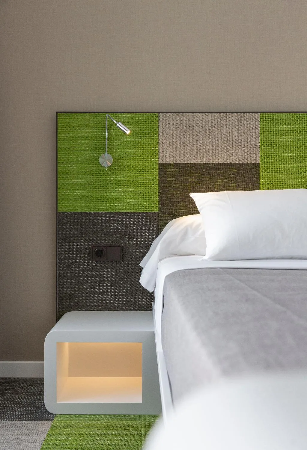 DOUBLE SINGLE USE STANDARD Room, Macia Sevilla Kubb, Seville
