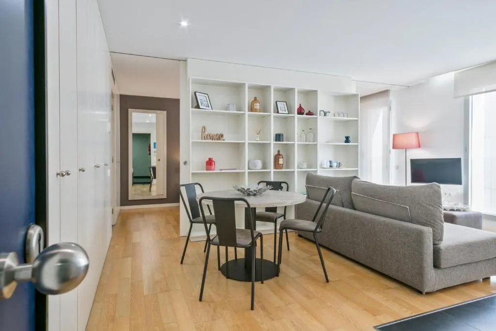 APARTMENT SUPERIOR Room, Lugaris Beach Apartments, Barcelona
