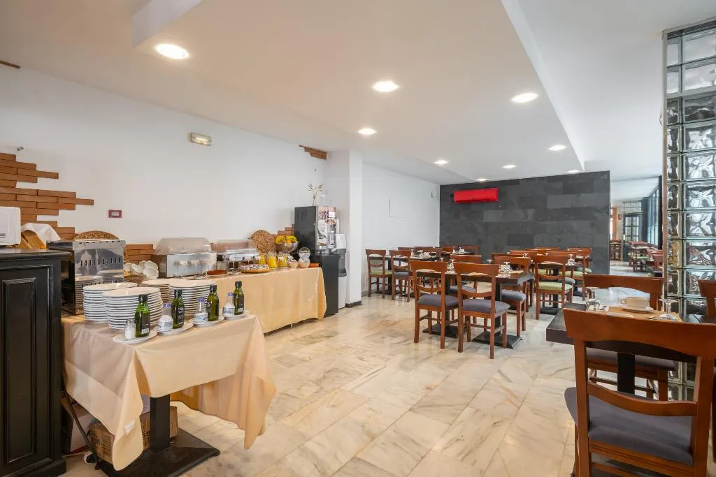 Restaurant, Hotel Playamaro, Costa Del Sol