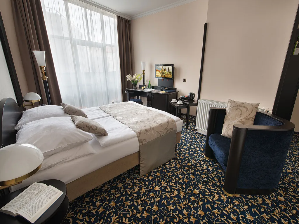Room, EA Hotel Royal Esprit, Prague
