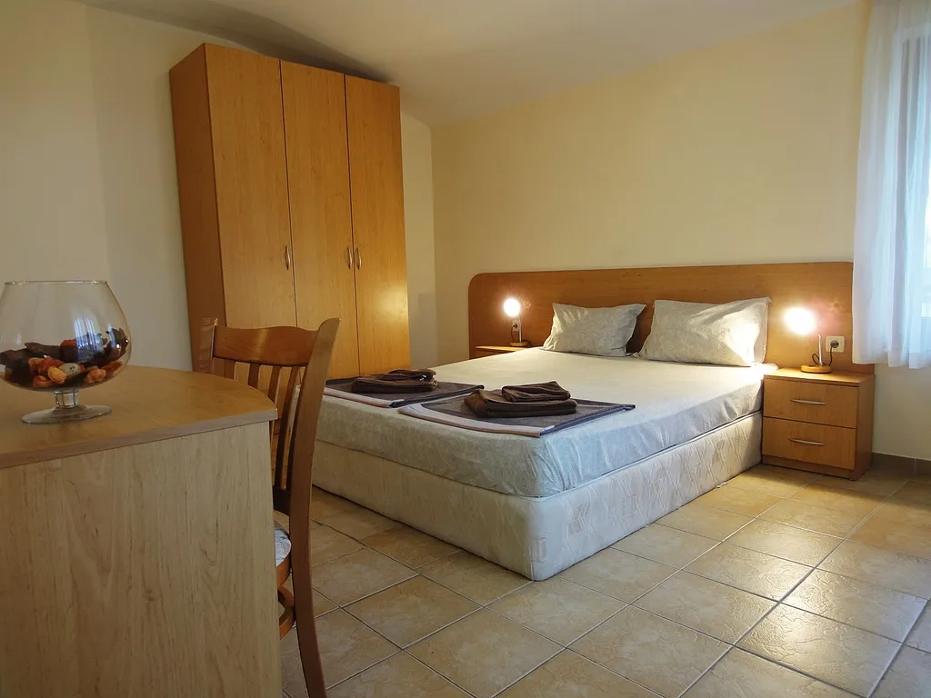APARTMENT TWO BEDROOMS Room, Summer Dreams, Bourgas