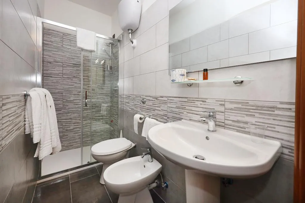 Double or Twin STANDARD Room, Rimini Hotel, Rome