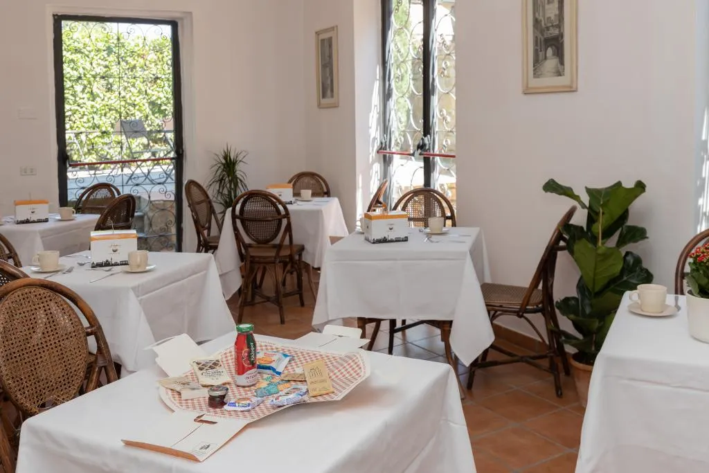 Restaurant, Villa Bonelli, Florence