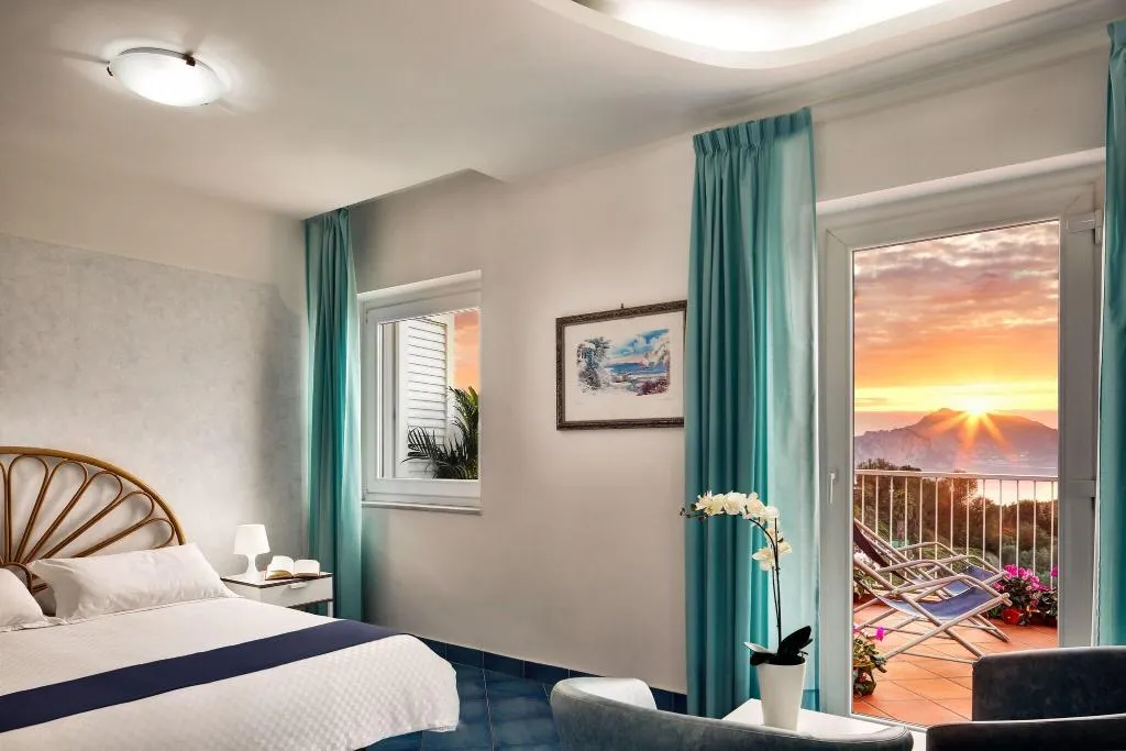 APARTMENT SUPERIOR Room, Gocce Di Capri  Residence, Naples
