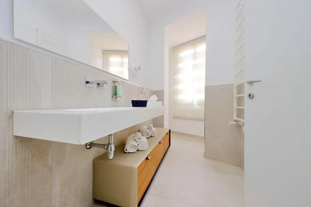FAMILY ROOM DUPLEX Room, Trevi Rome Suite, Rome