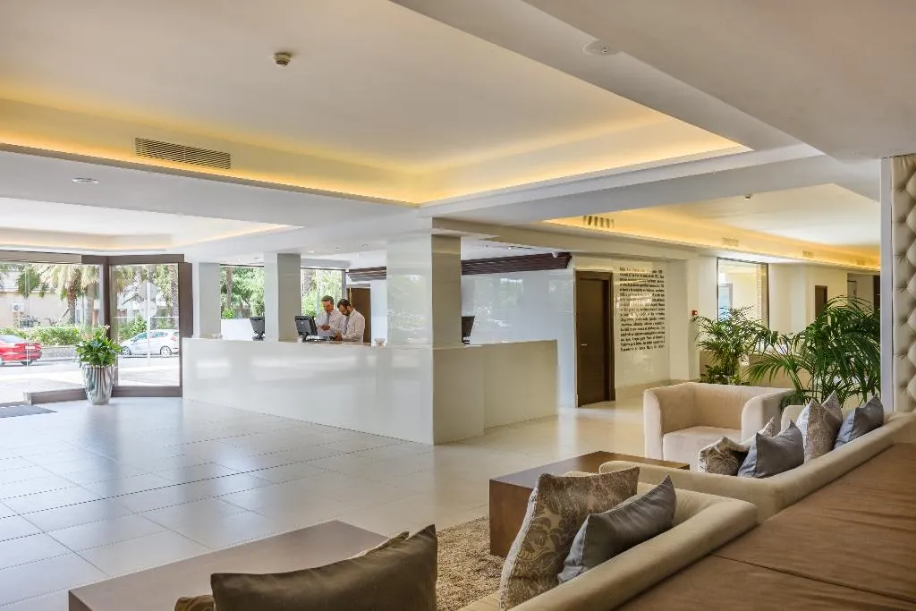 Lobby, Zafiro Rey Don Jaime, Majorca