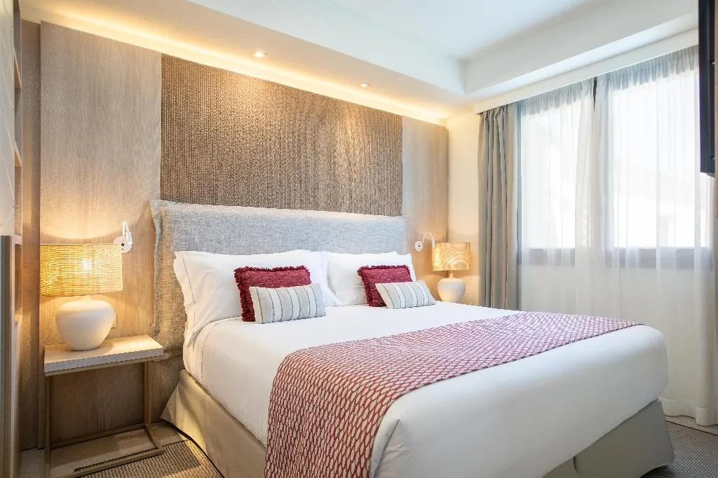 DOUBLE SUPERIOR KING BED Room, Mangia's Santa Teresa Sardinia, Curio Collection, Olbia