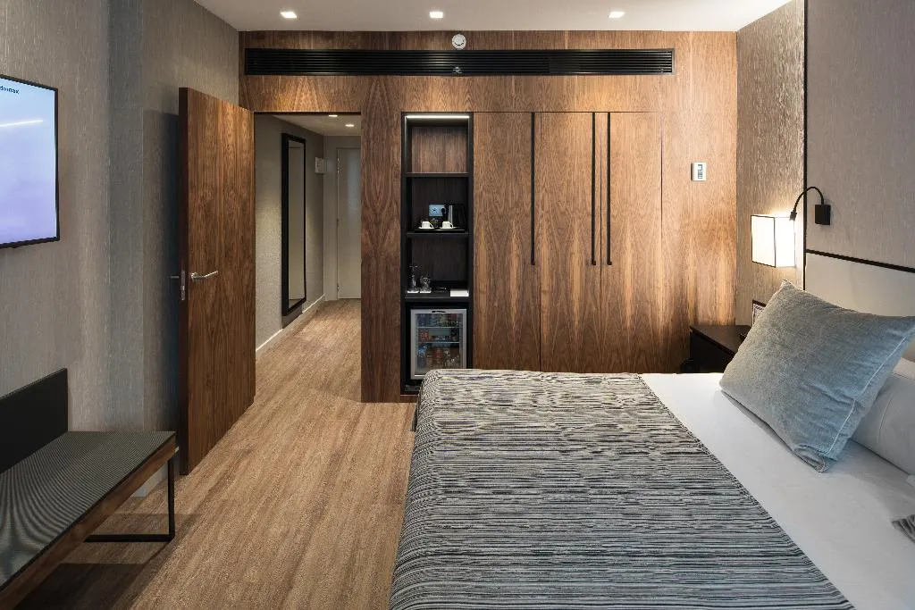 Double or Twin PREMIUM Room, Catalonia Barcelona Plaza, Barcelona