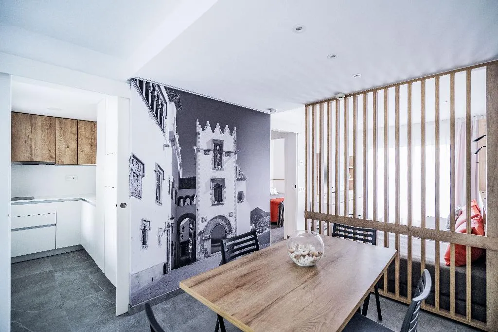 APARTMENT CAPACITY 3 Room, Sunway Apollo, Costa Brava