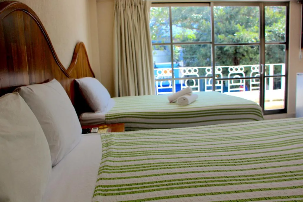DOUBLE SUPERIOR Room, Plaza del Sol, Playa Del Carmen