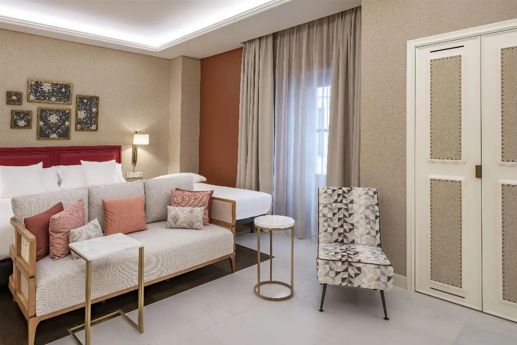 Room, Vincci Molviedro, Seville