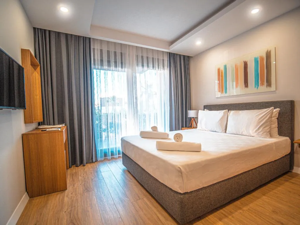 SUITE POOL VIEW Room, Veranda Beach Suites, Antalya