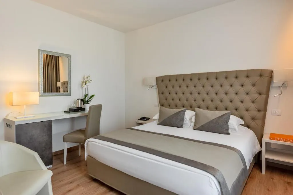 DOUBLE SUPERIOR Room, Unaway Ecohotel Villa Costanza Venezia, Venice