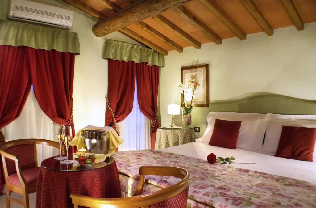 SUITE TWO BEDS Room, Together Florence Secret Nest, Florence