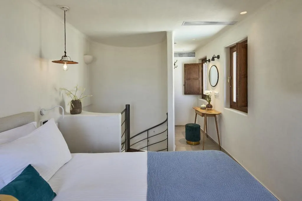 Room, Winery Hotel 1870, Santorini