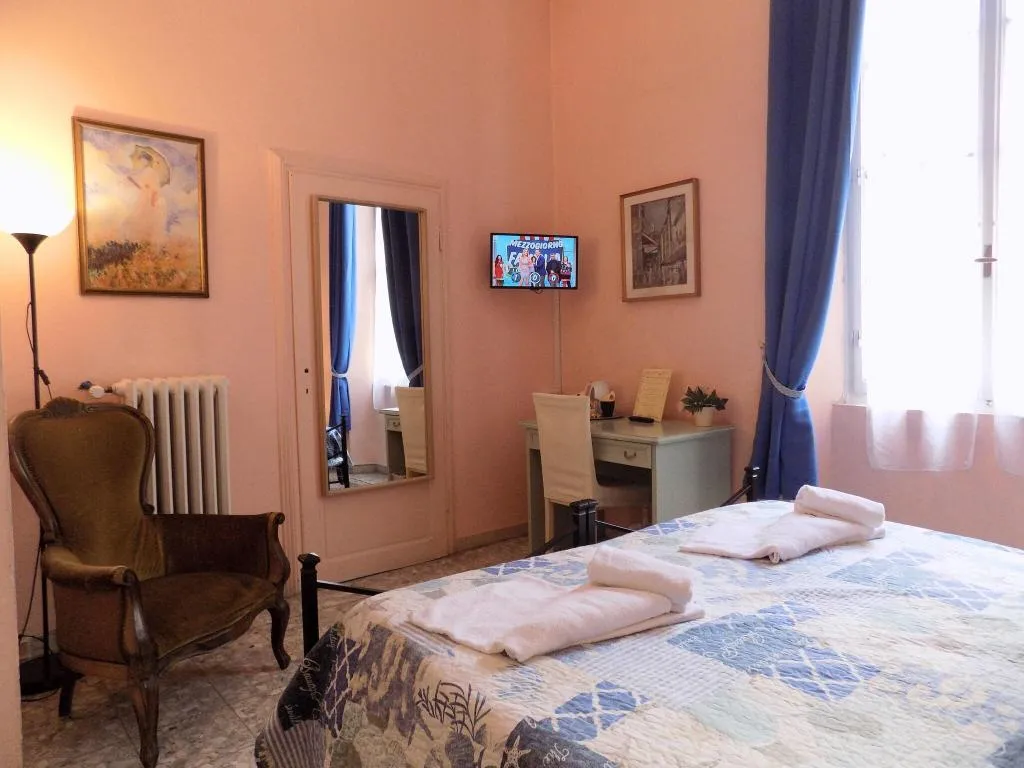 Room, Il Pitti Soggiorno, Florence