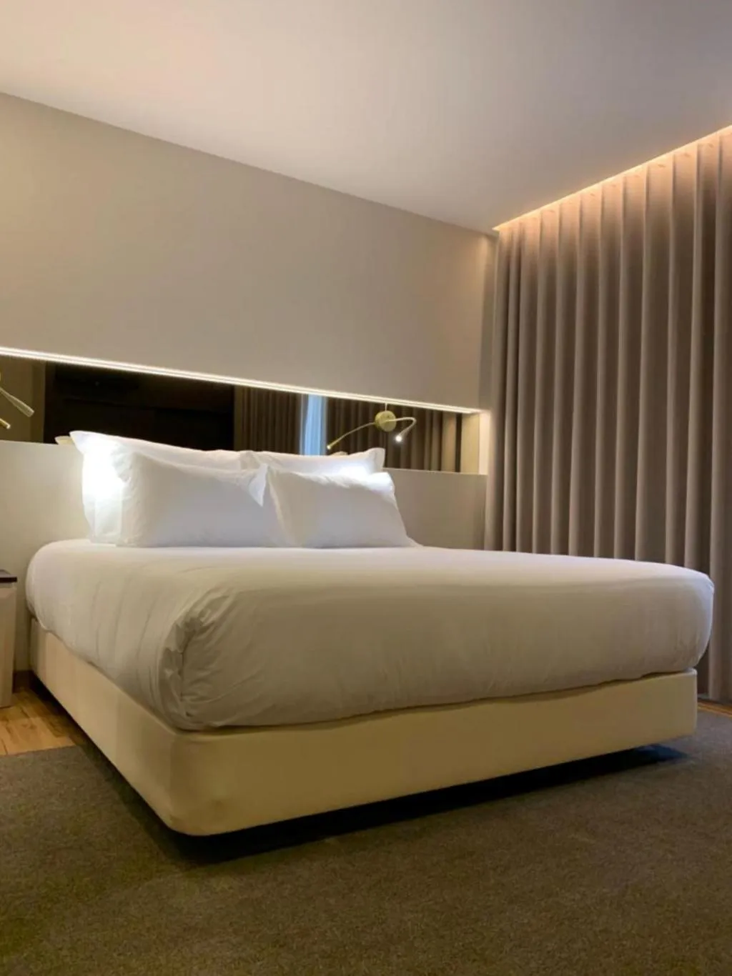DOUBLE WITH TERRACE Room, Cristal Setubal, Lisbon