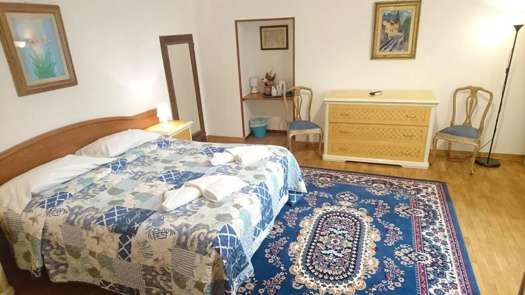 Room, Il Pitti Soggiorno, Florence