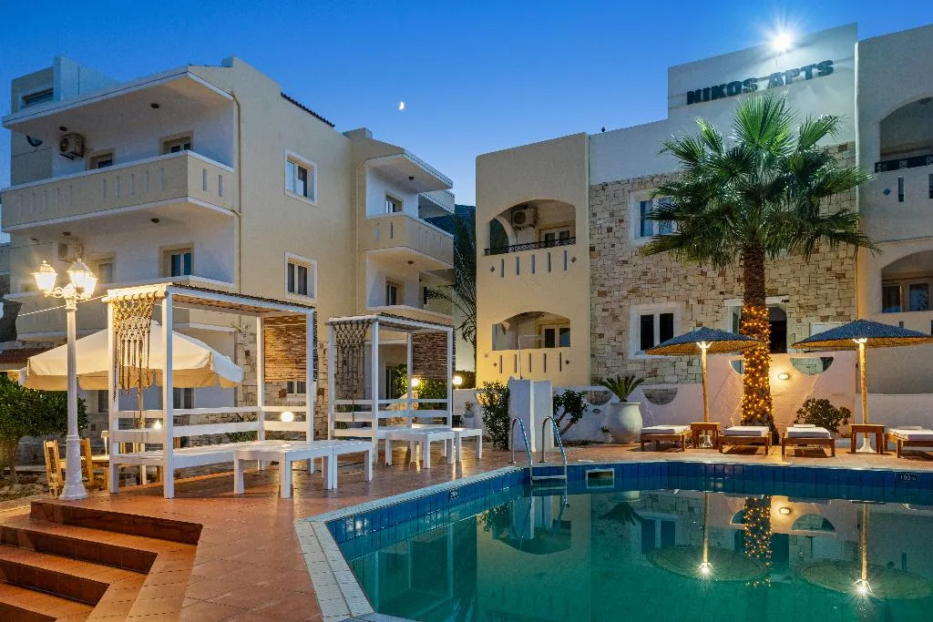 Pool, Nikos Apartments, Crete