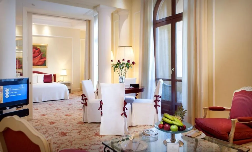 Room, Grande Albergo Delle Rose, Rhodes