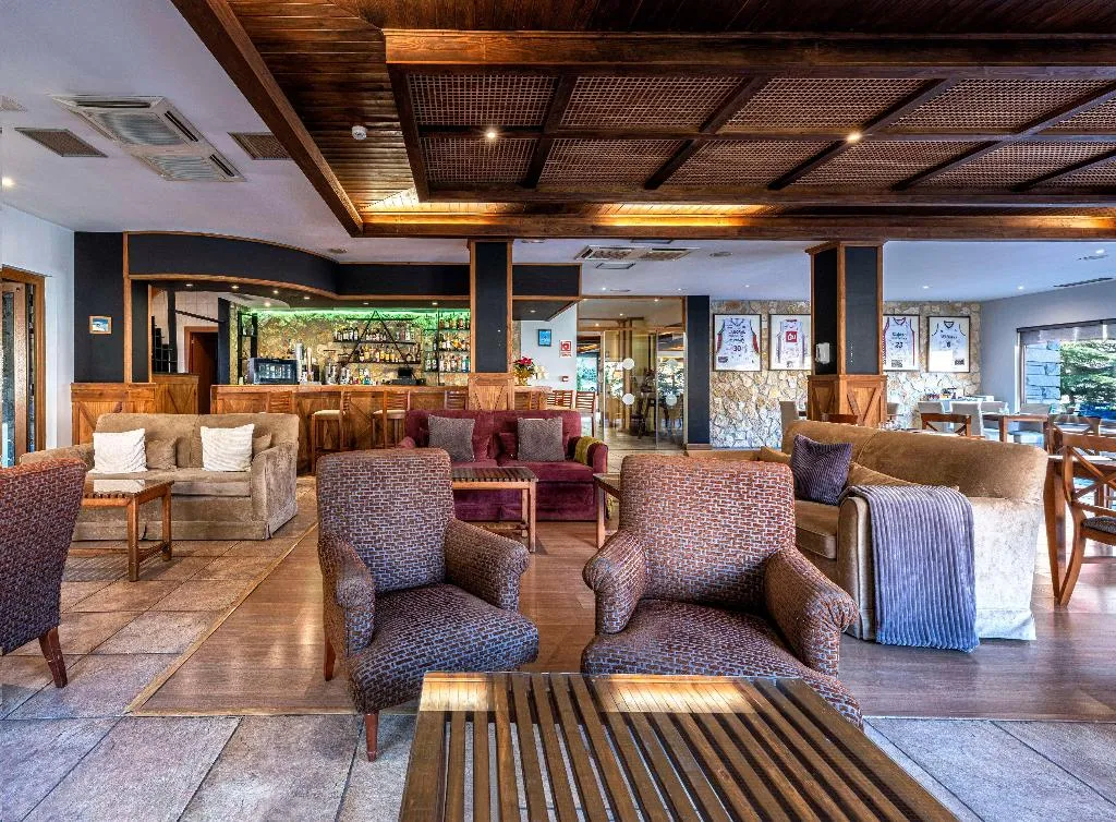 Bar, Vielha Val d’Arán Affiliated by Melia, Costa Brava