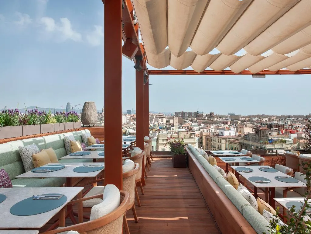Bar, Grand Hotel Central, Barcelona