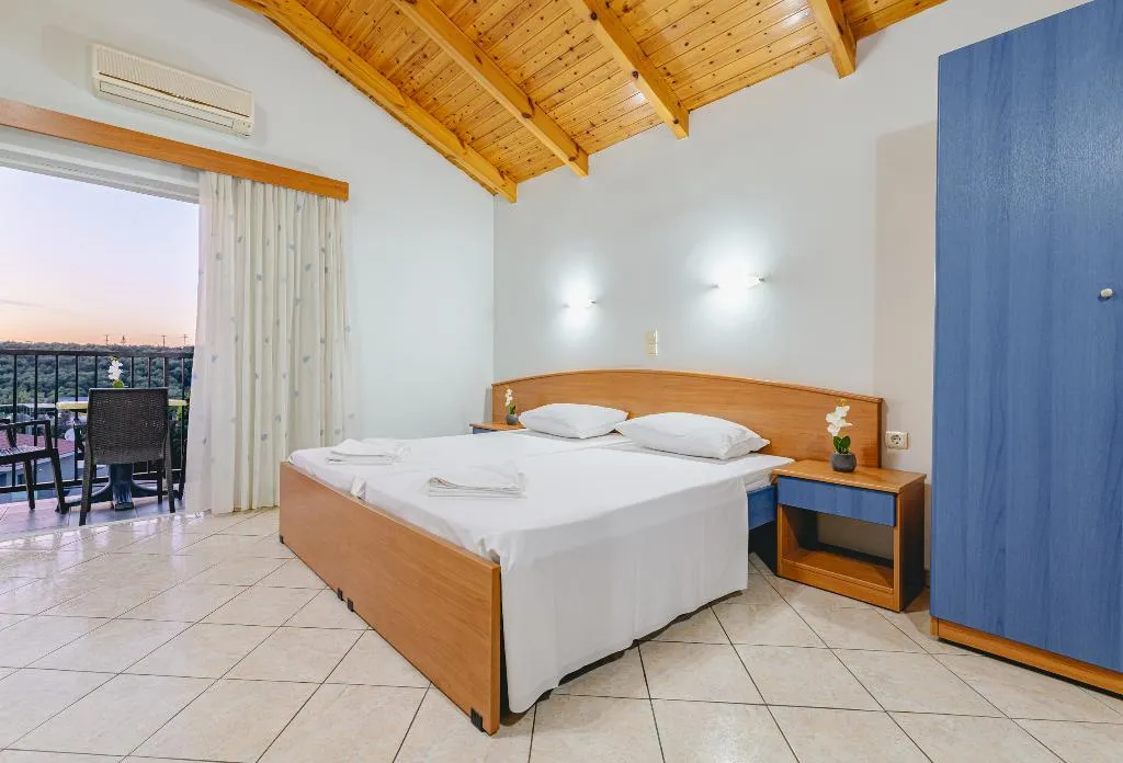 APARTMENT TWO BEDROOMS Room, Christina Apartments, Zante