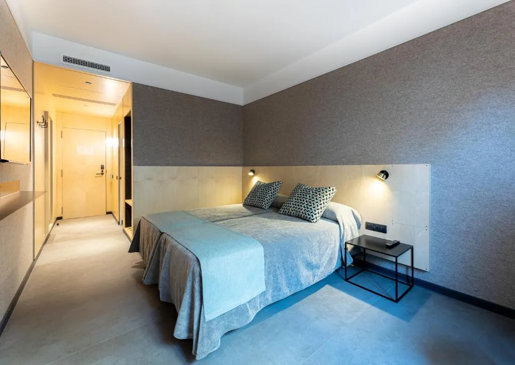 TWIN STANDARD Room, Raval House, Barcelona