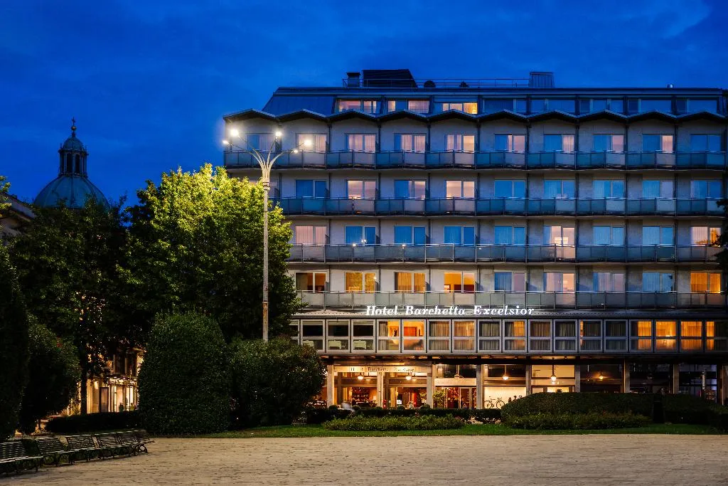 General view, Barchetta Excelsior, Milan