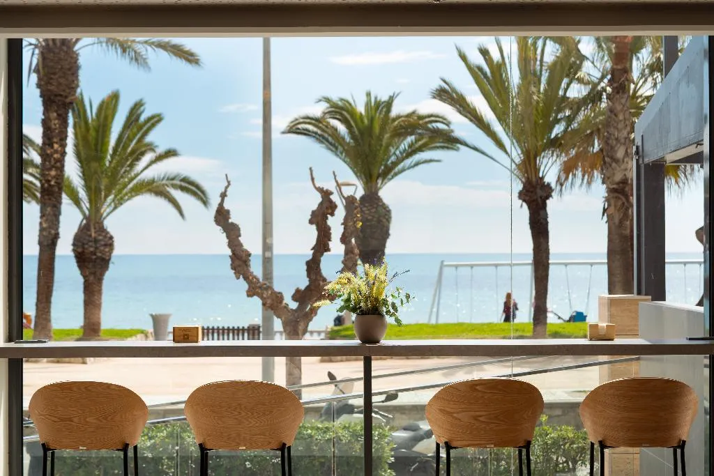 Bar, Calipolis, Costa Brava