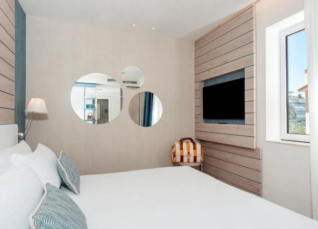 DOUBLE CLASSIC Room, Tirrenia Hotel, Naples