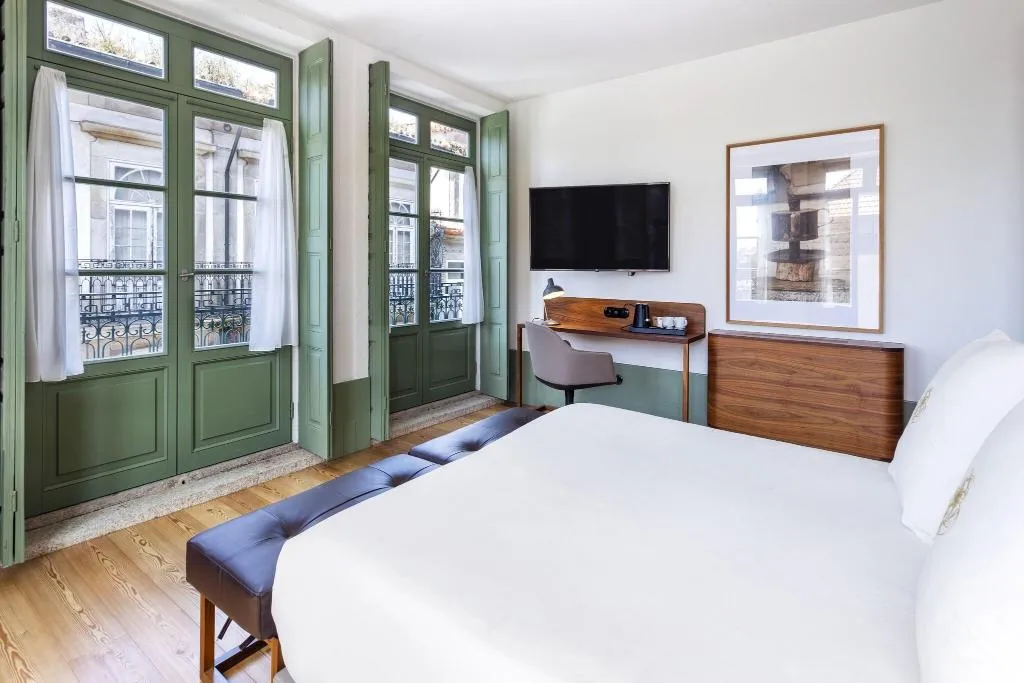 Room, One Shot Aliados Goldsmith, Porto