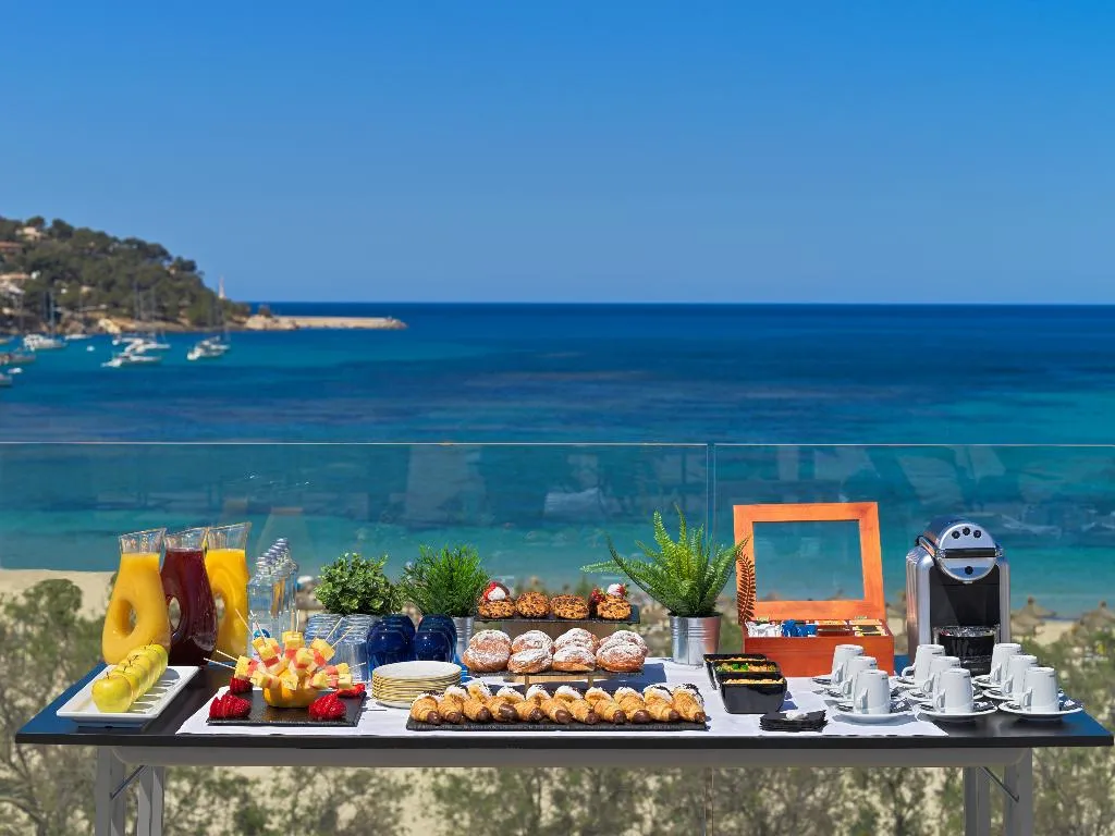 Terrace, H10 Casa del Mar, Majorca