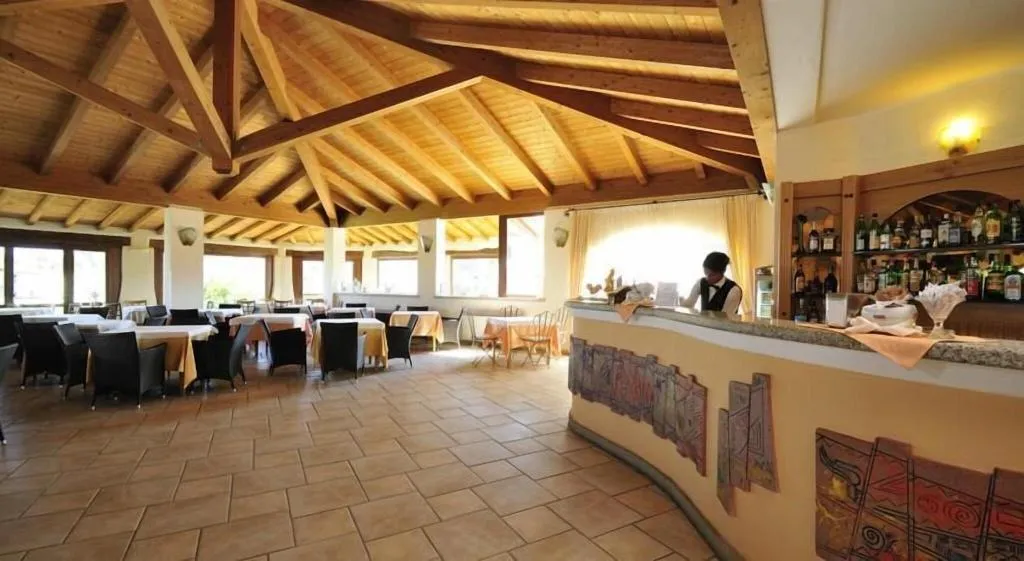 Bar, Baia Del Porto, Olbia