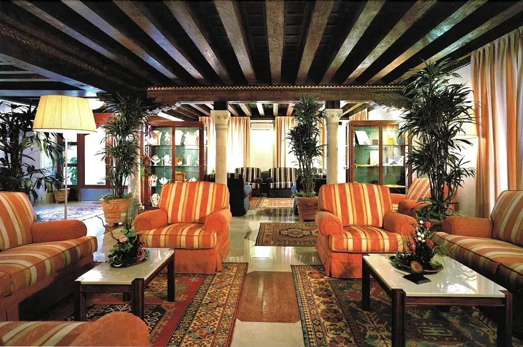 Lobby, Foscari Palace, Venice