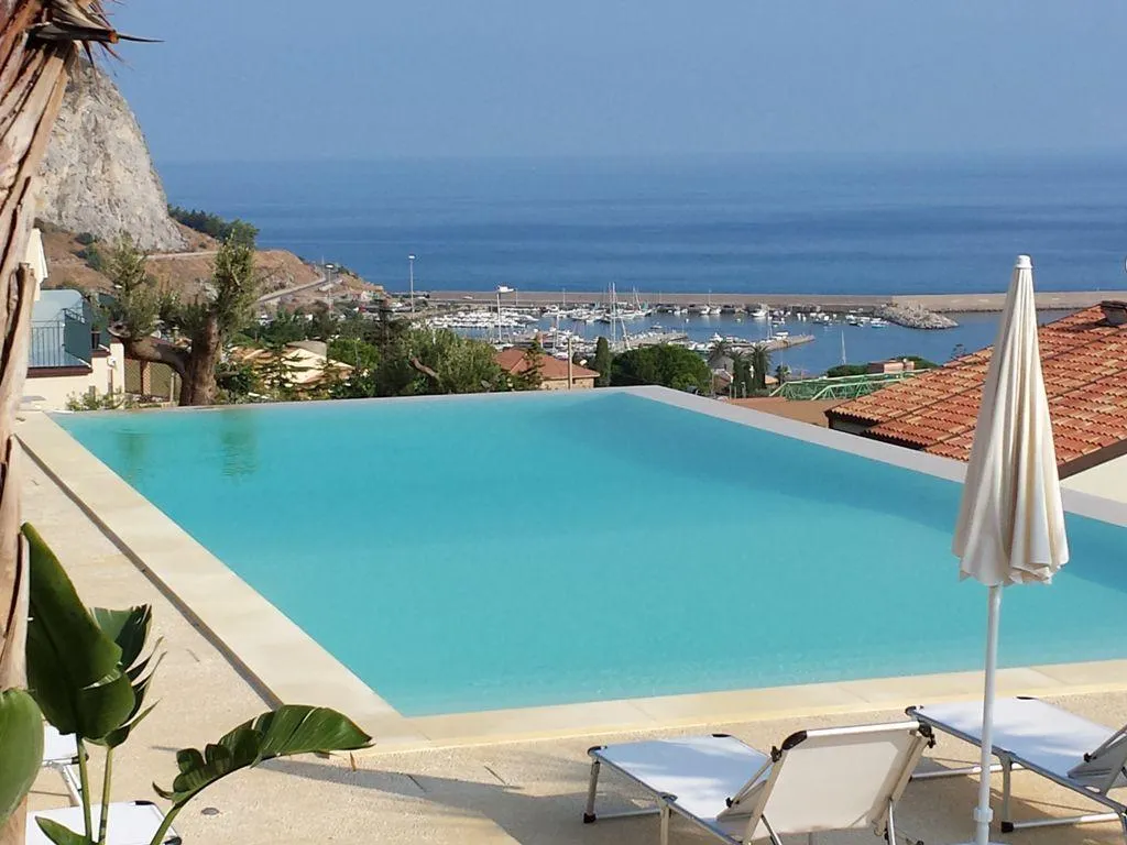 Pool, Residence Magara, Palermo