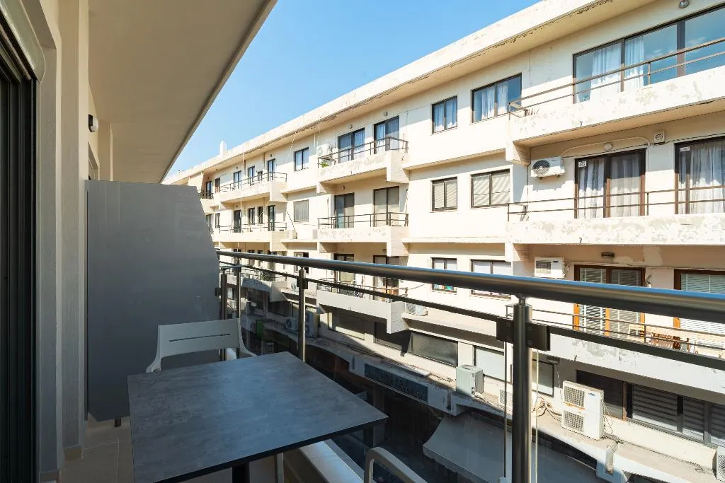 Double or Twin DELUXE TWO BEDS Room, Philia Center Suites, Rhodes