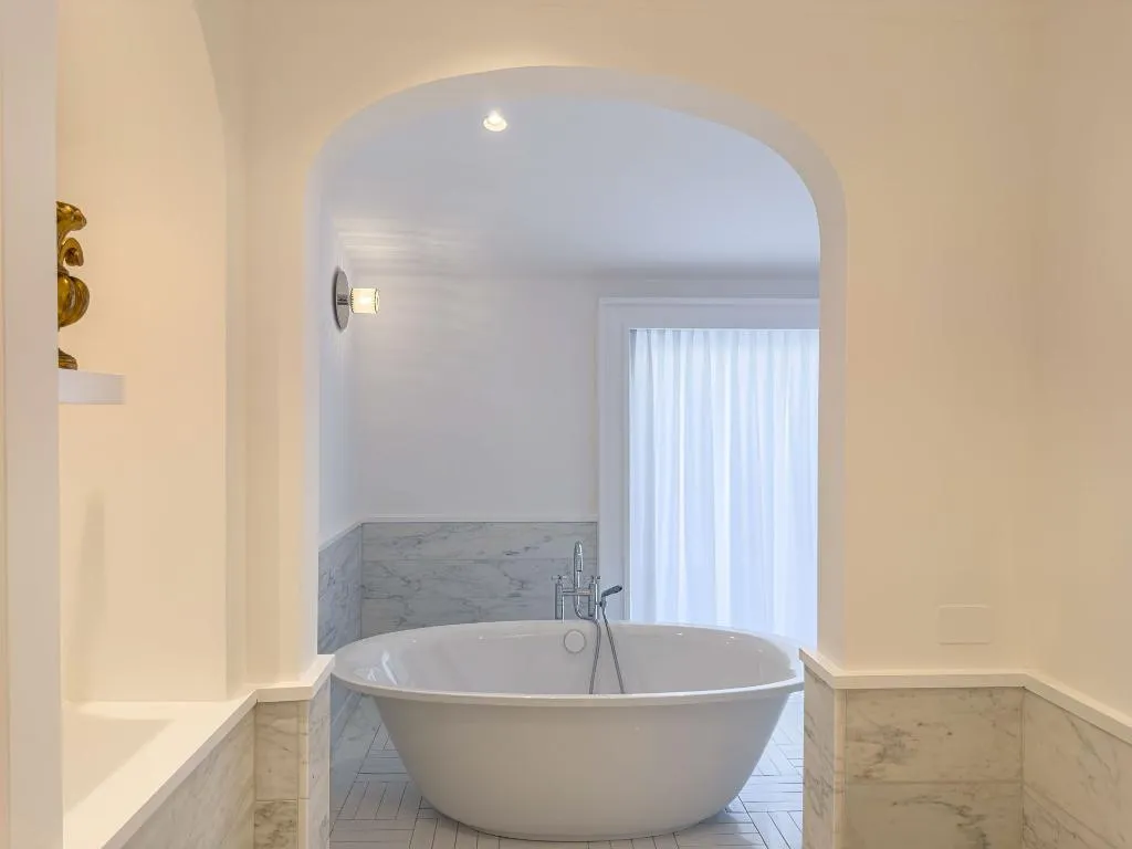 SUITE PENTHOUSE Room, Grand Hotel Europa Palace, Naples