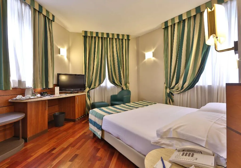 DOUBLE DELUXE Room, Hotel Mirage Sure Hotel Collection by Best Western, Milan