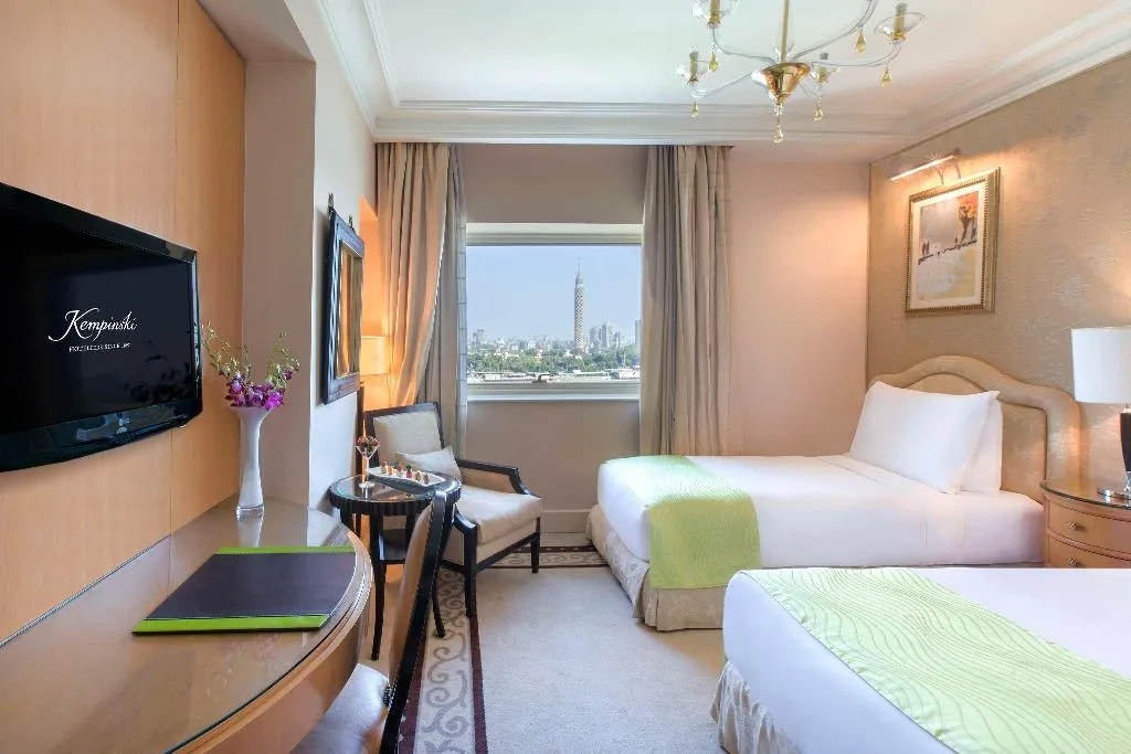 TWIN DELUXE Room, Kempinski Nile Hotel Garden City Cairo, Cairo