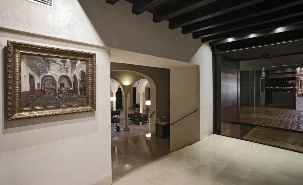 Lobby, Posada del Lucero, Seville