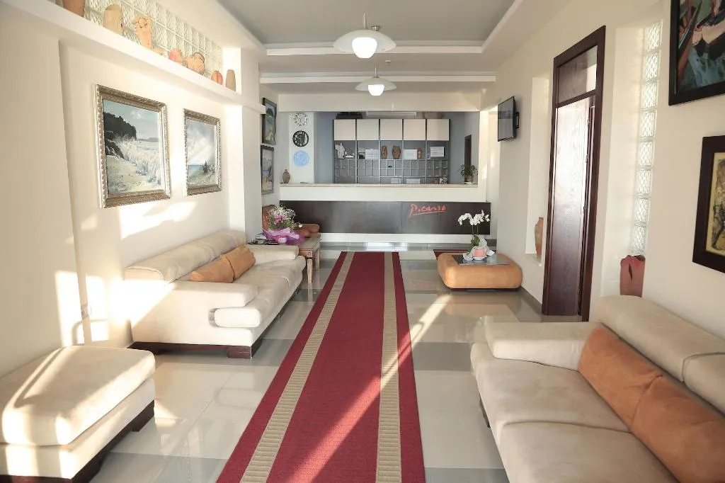 Lobby, Hotel Picasso, Kavaje