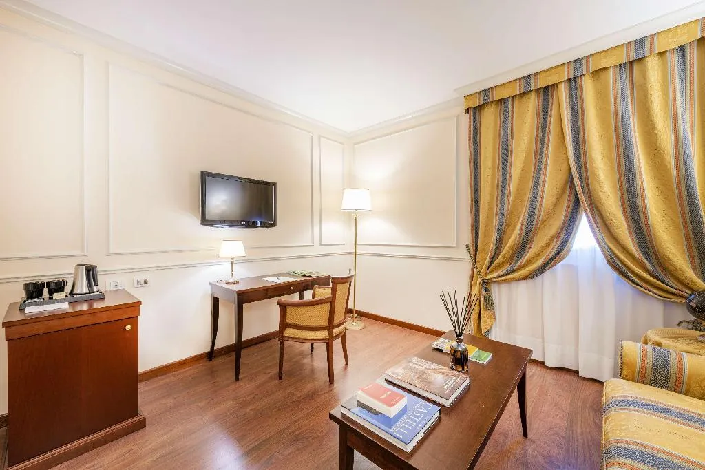 Room, The Regency, Sure Hotel Collection by Best Western, Milan