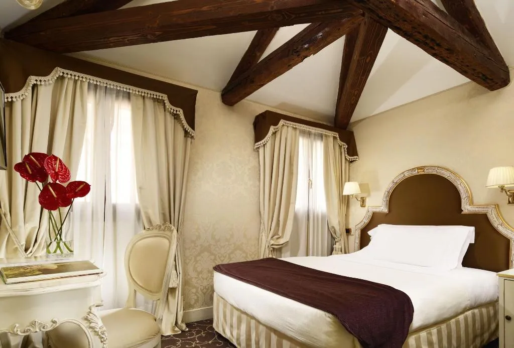 Room, Residenza Venezia By Gruppo Una, Venice