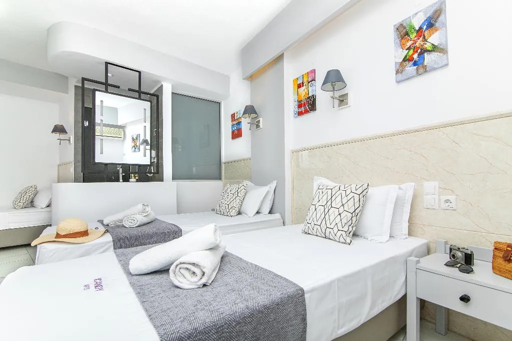 STUDIO CAPACITY 3 Room, Icandy Sol, Crete