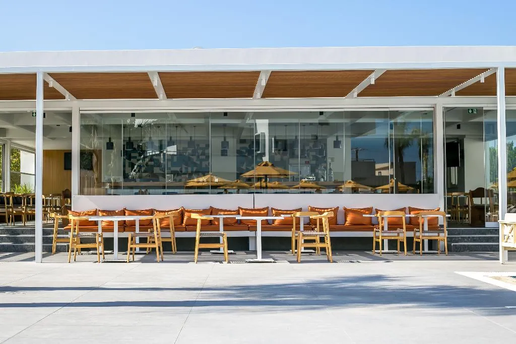Bar, Orion, Rhodes