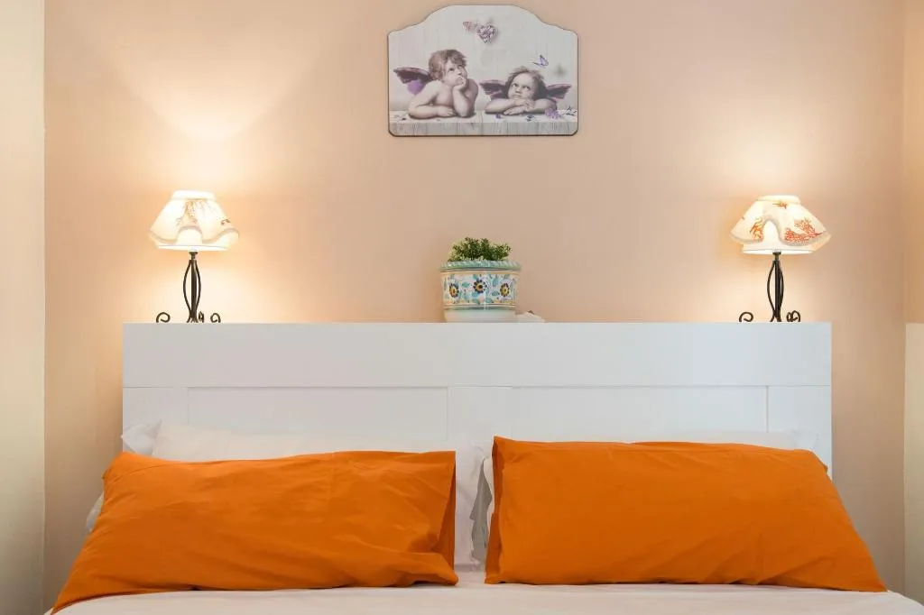 Room, Catania Inn, Catania